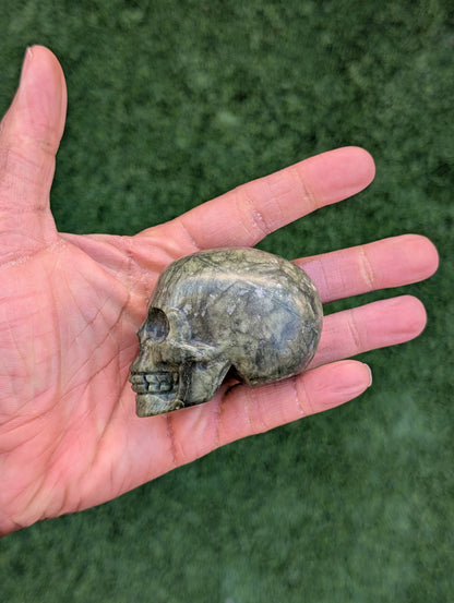 Jade Skull Carving – 2"