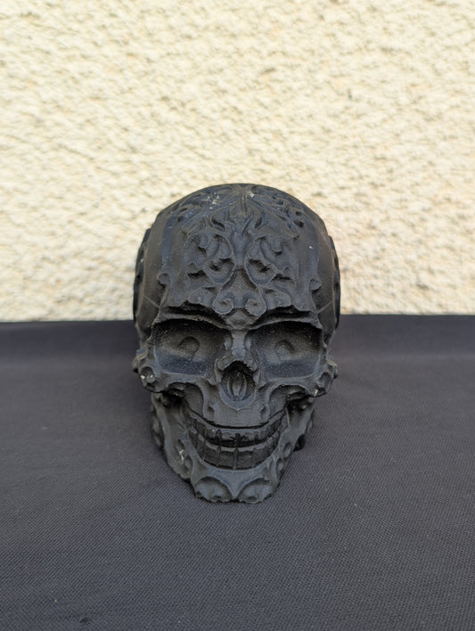 Matte Obsidian Skull Carving – 3"