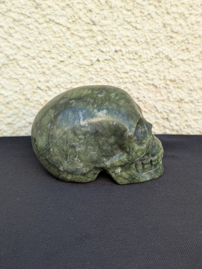 Jade Skull Carving – 2"